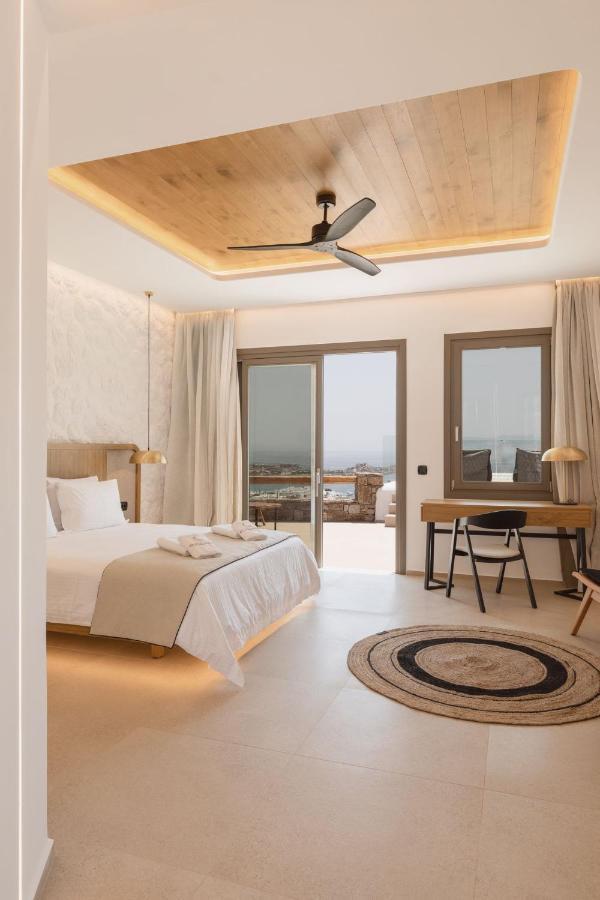Calma Mykonos *
