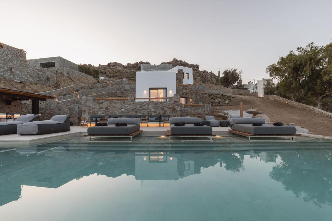Calma Mykonos Psarrou
